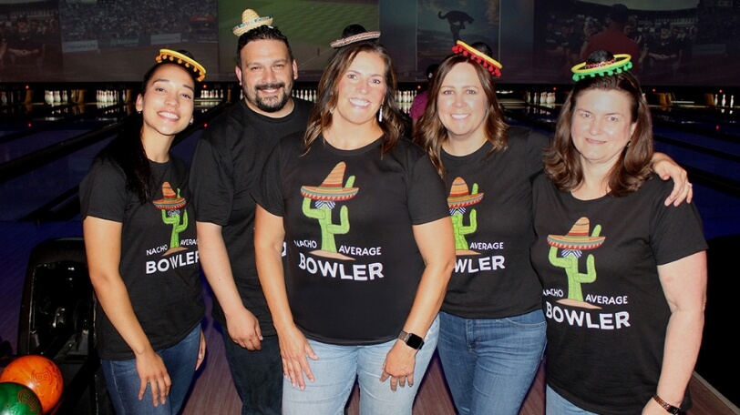 Employees from Oak Valley Community Bank