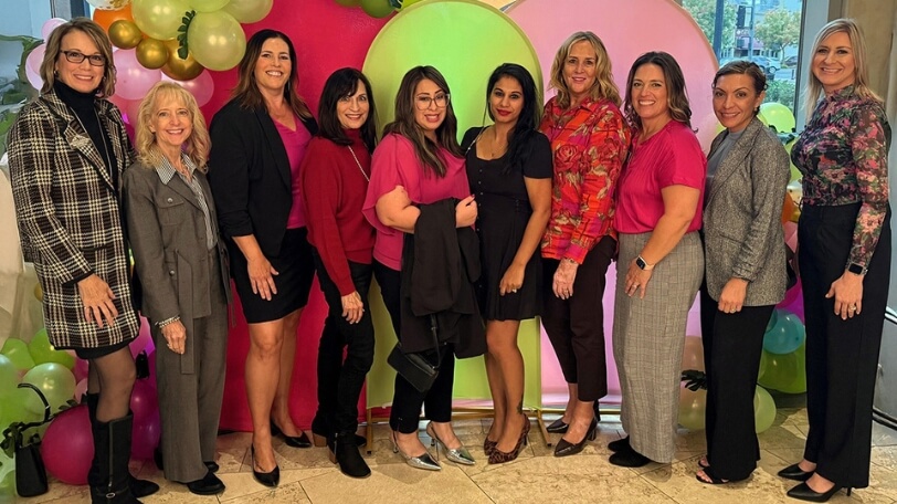 Employees from Oak Valley Community Bank